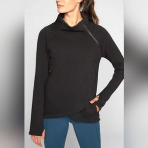 Athleta kozy karma asym pullover. Black, size medium. Perfect condition!